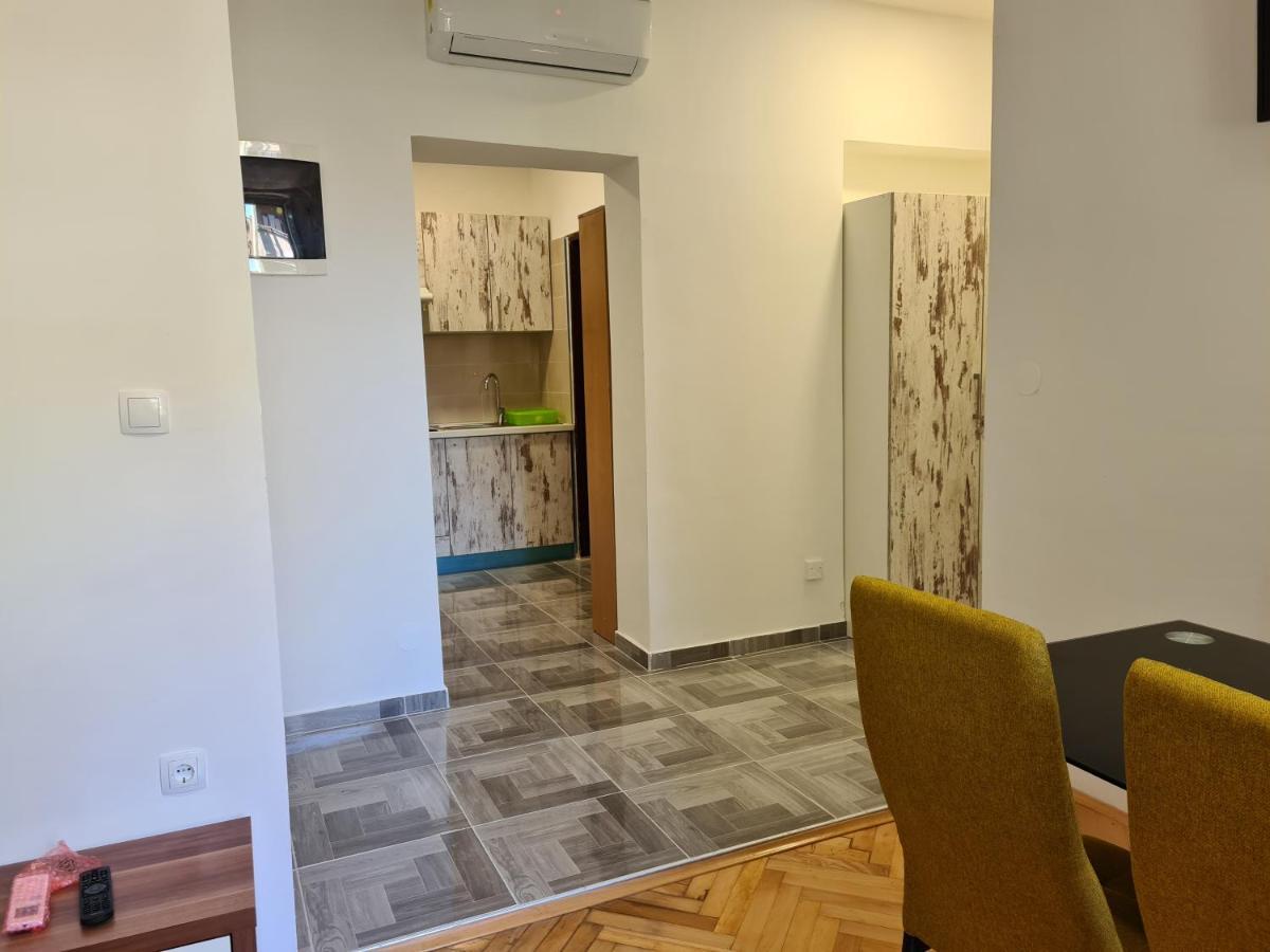 Se-Na Apartamento Pula Exterior foto