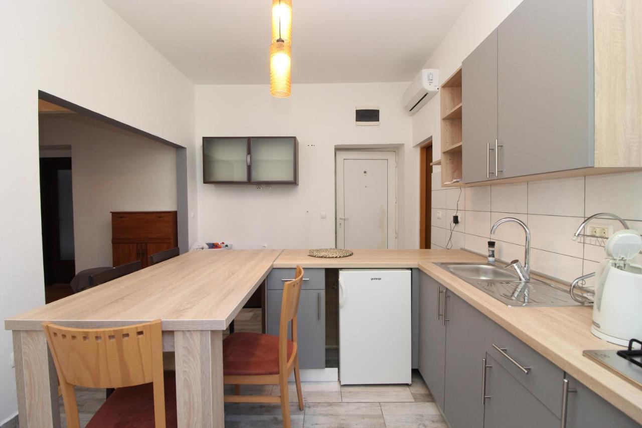 Se-Na Apartamento Pula Exterior foto